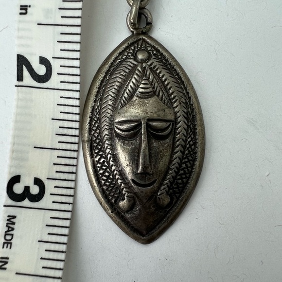 Pewter West Indian Mask pendant - Picture 2 of 4